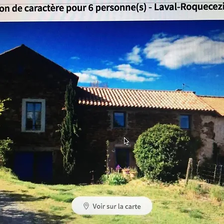 La Maison Bleue Canelle