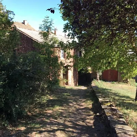 La Maison Bleue Canelle *