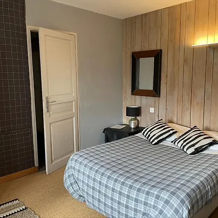 La Maison Bleue Canelle Dom wakacyjny