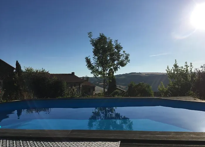 La Maison Bleue Canelle *