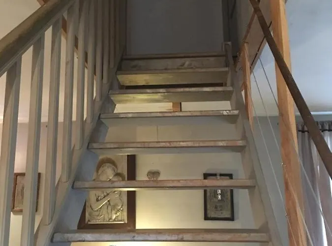 La Maison Bleue Canelle *