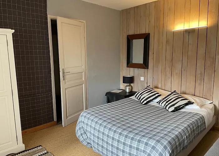 La Maison Bleue Canelle Σπίτι διακοπών